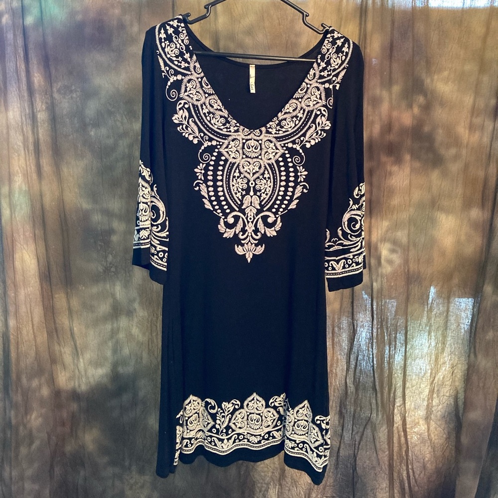 Black w/ white stitching dress w/ flare sleeves